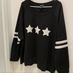 NWOT Plus size black star sweatshirt